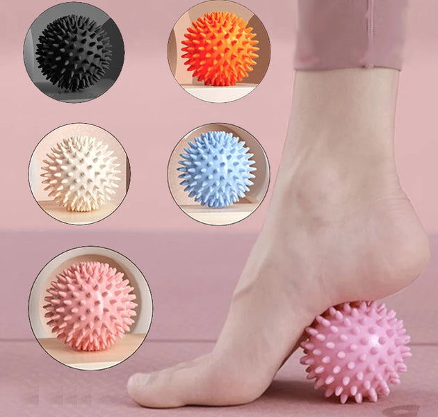 Foot massage ball with spikes