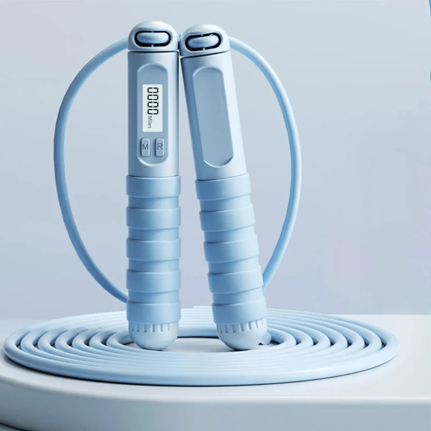 Electronic counting jump rope